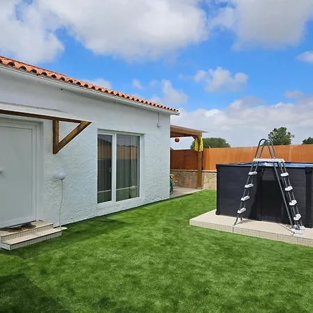 Funtastichouse Nyaraló